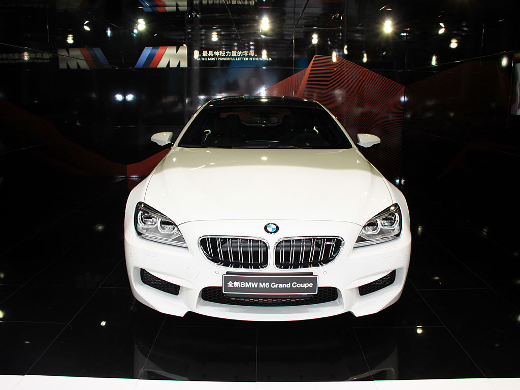 传动轴缺陷 宝马在华召回部分进口宝马M5和M6汽车_m.y2ooo.com