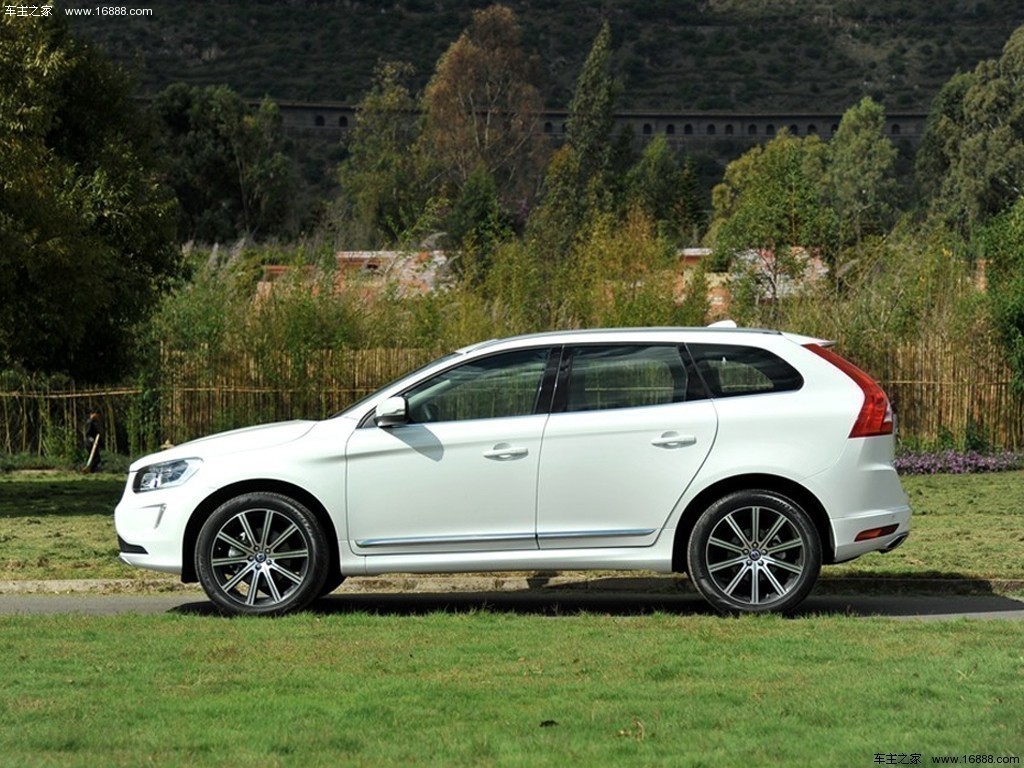 沃尔沃xc60 2015款 2.5t t6 awd 智越版