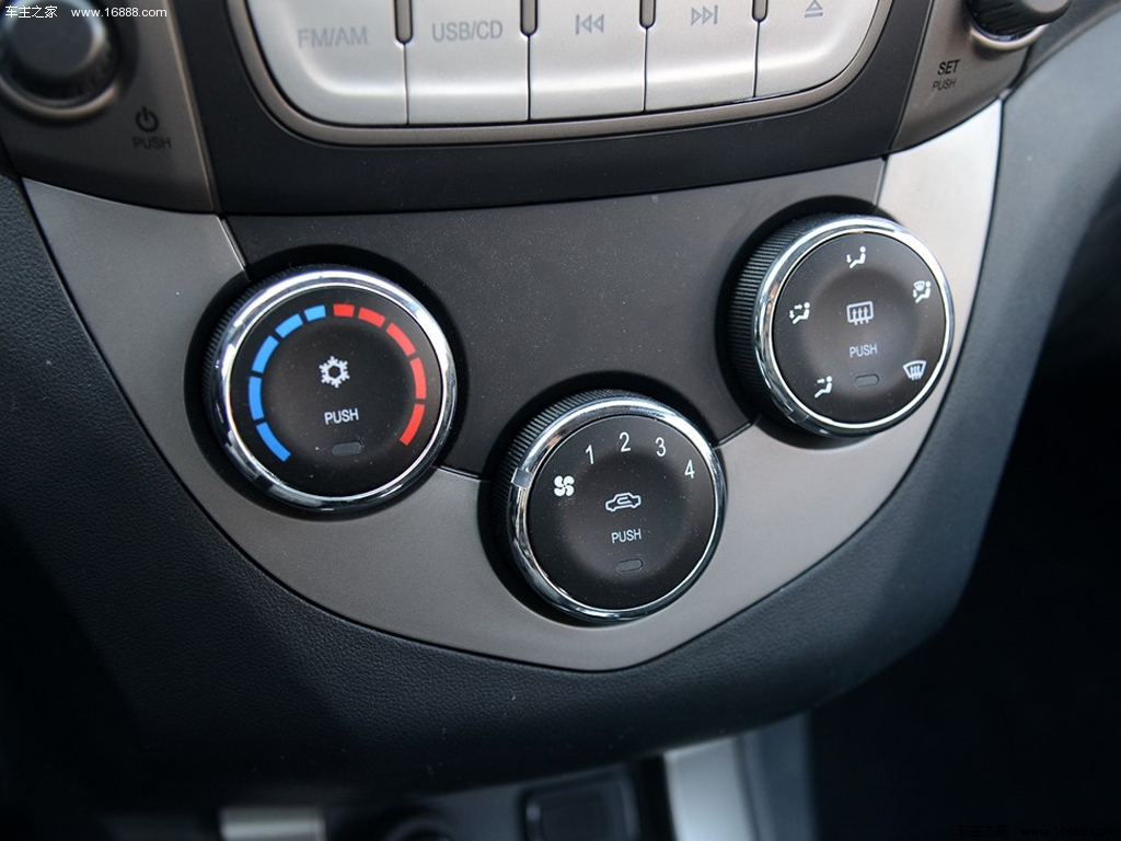 海马m32014款1.5l cvt精英型