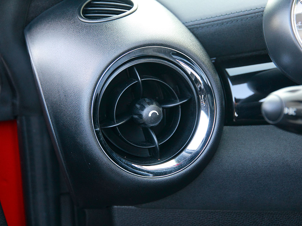 MINI ROADSTER