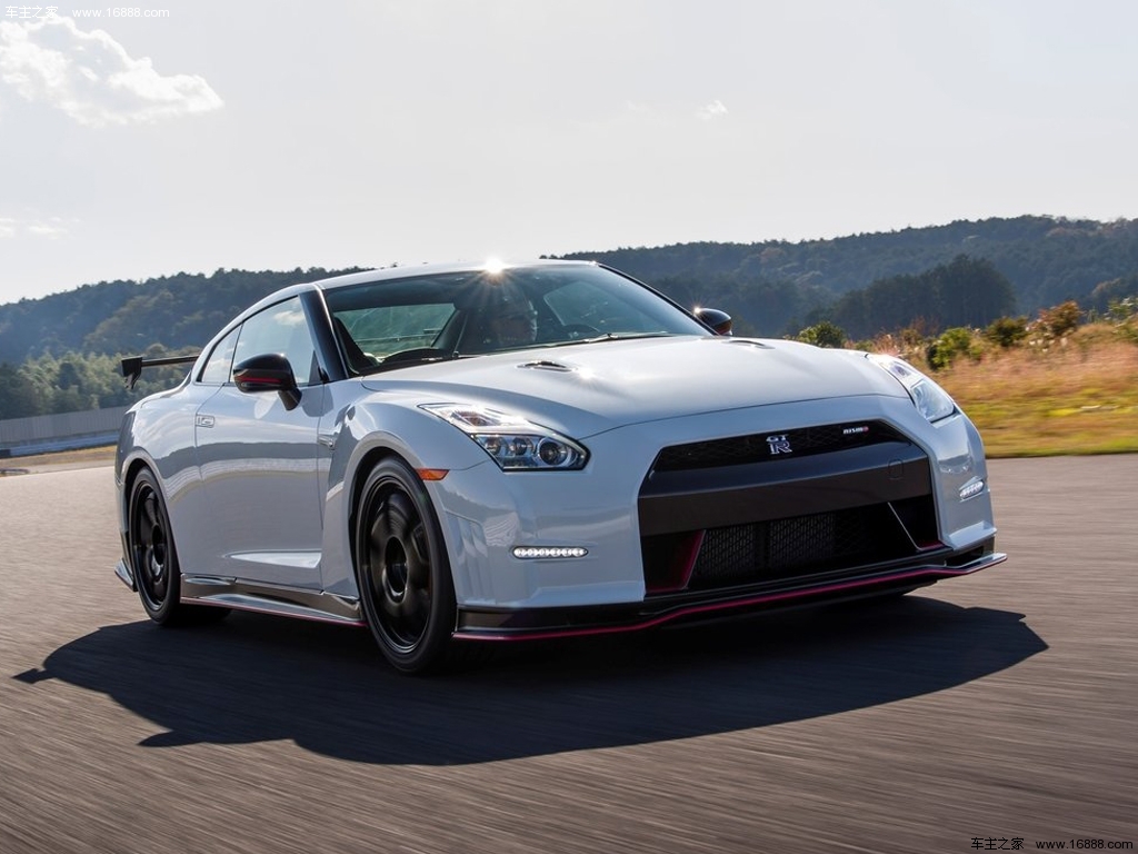 日产GT-R