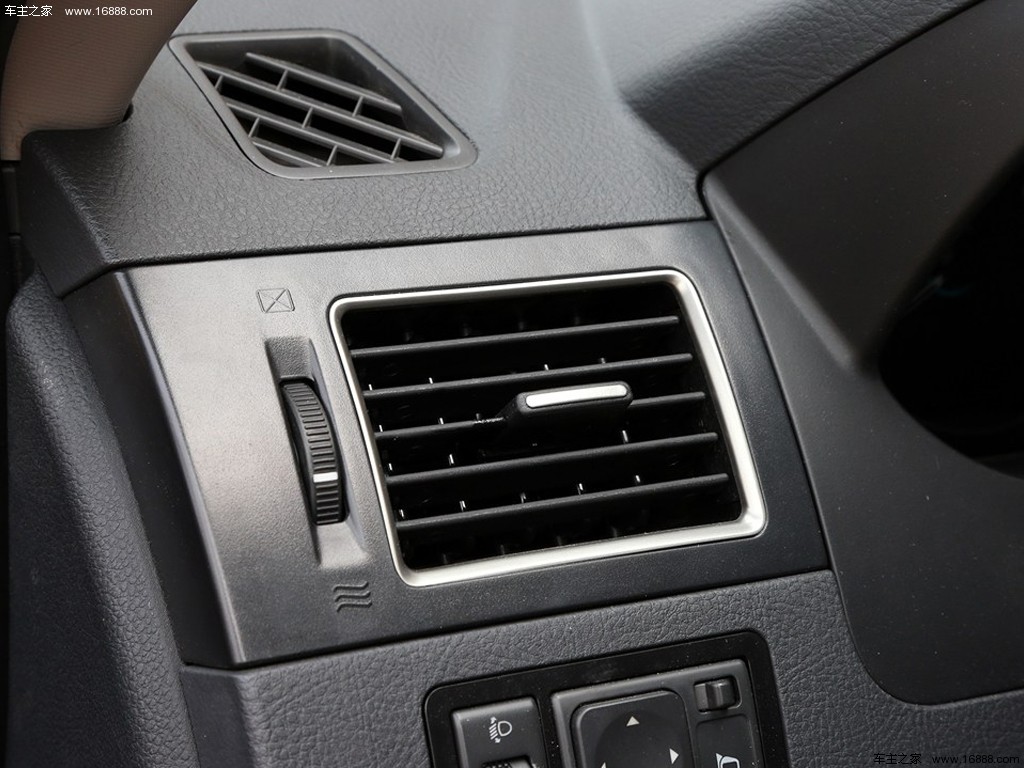 景逸S502014款 1.6L CVT尊享型