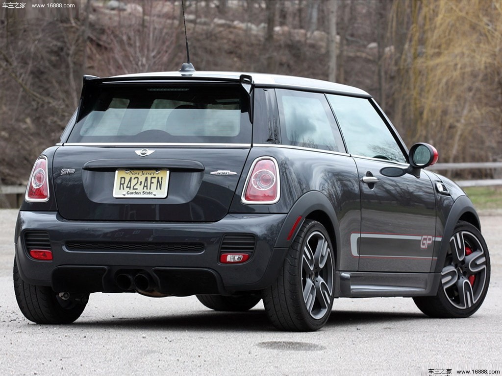 MINI JCW