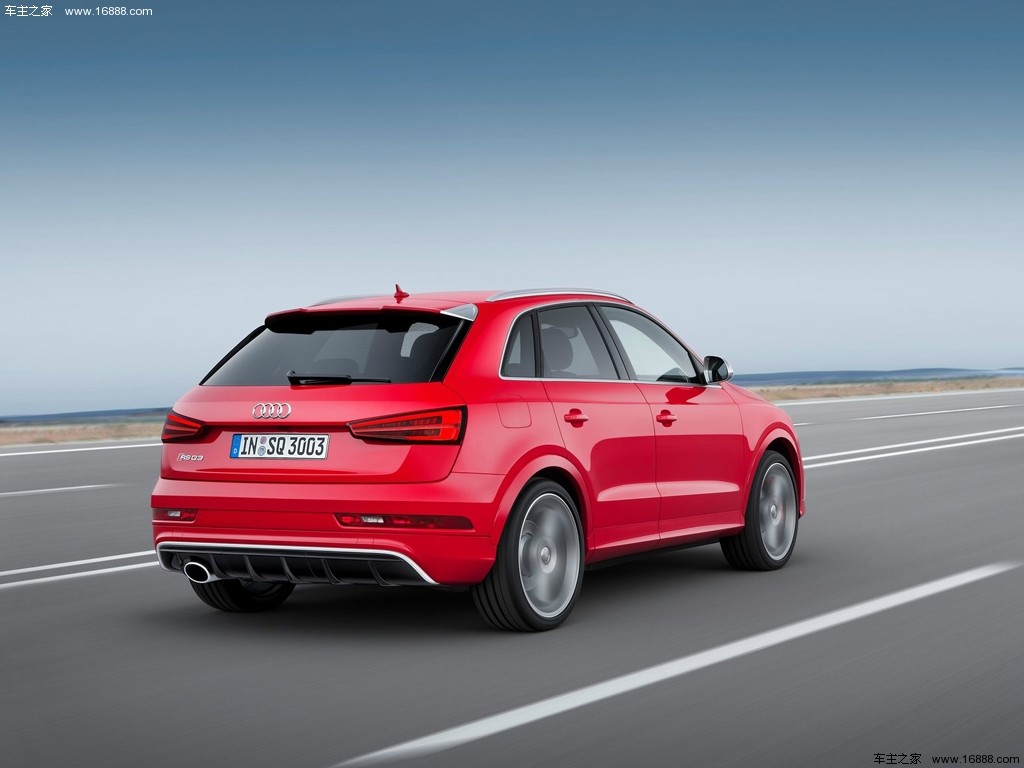 奥迪RS Q32016款 基本型