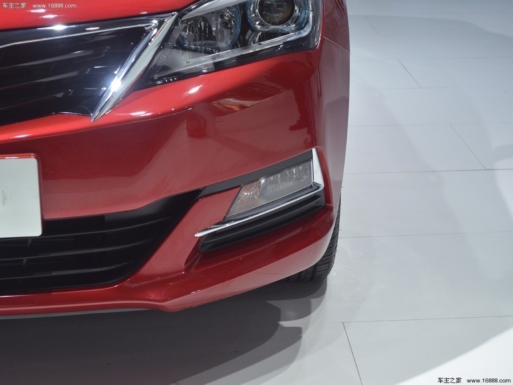悦翔V7 2015款 1.6L 自动乐趣型