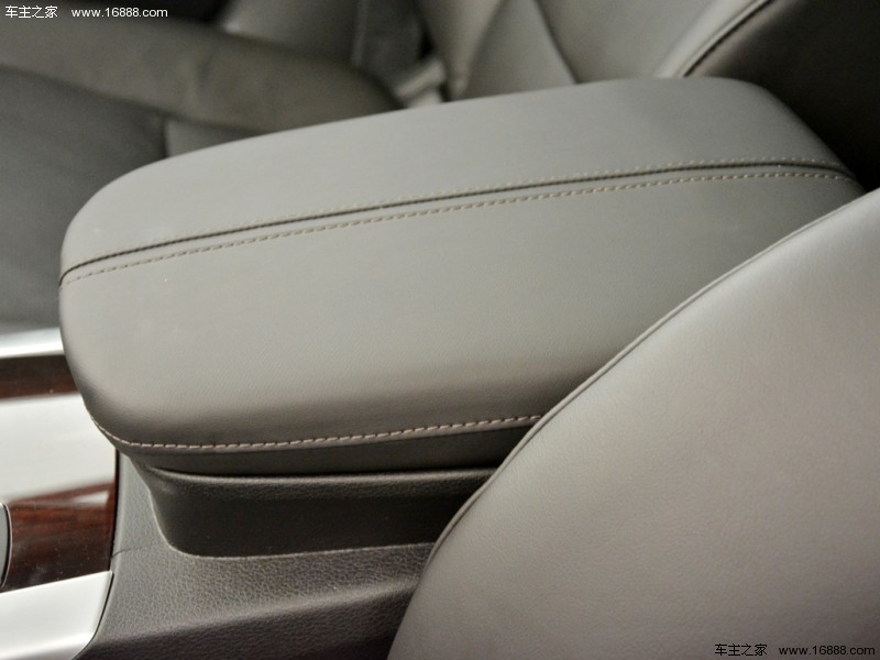 讴歌TLX 2015款 2.4L 豪华版