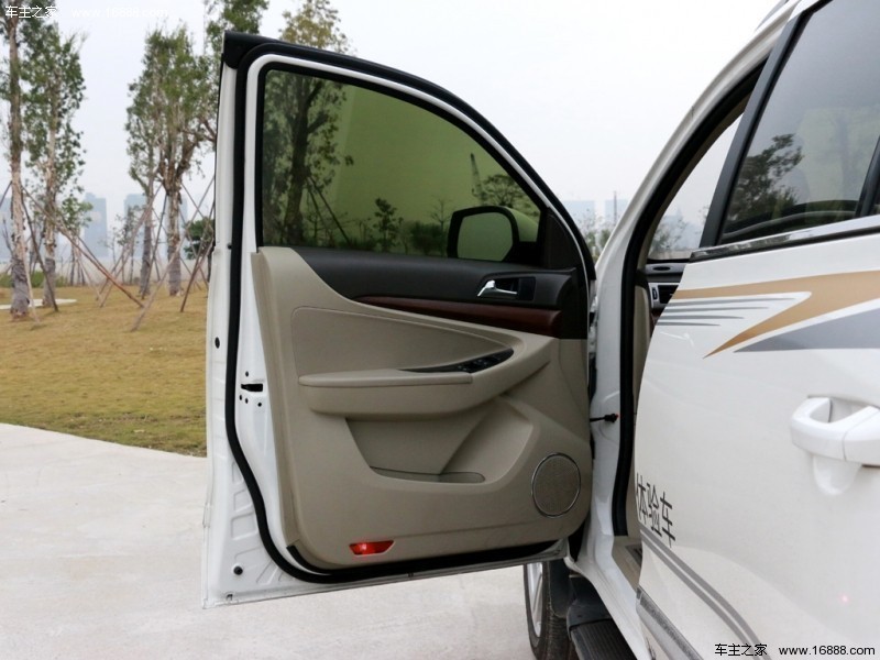 揽福15款 1.9T 柴油两驱豪华型