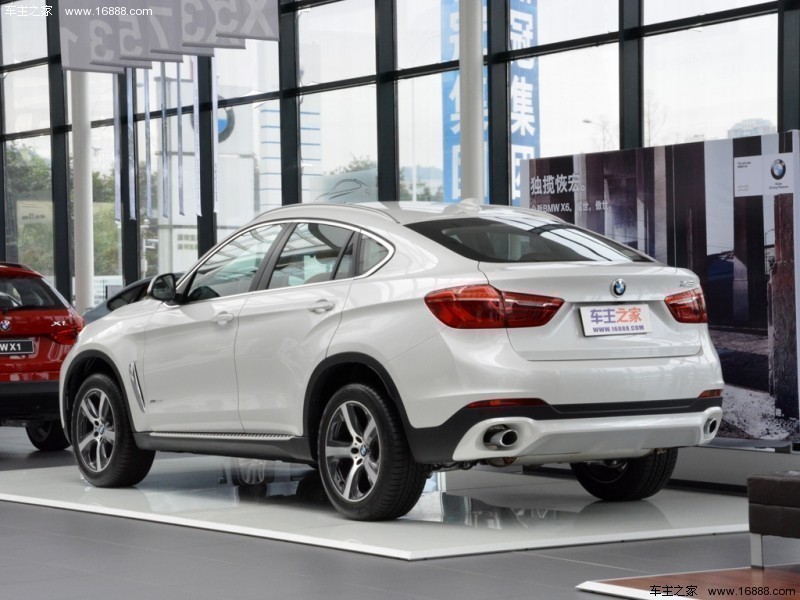 宝马X615款 xDrive35i 豪华型