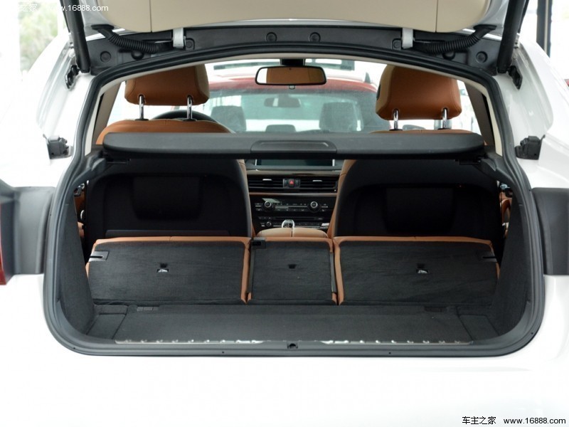 宝马X615款 xDrive35i 豪华型