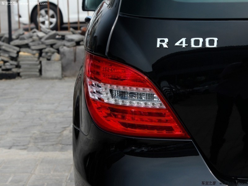 奔驰R级14款R400 4MATIC商务型