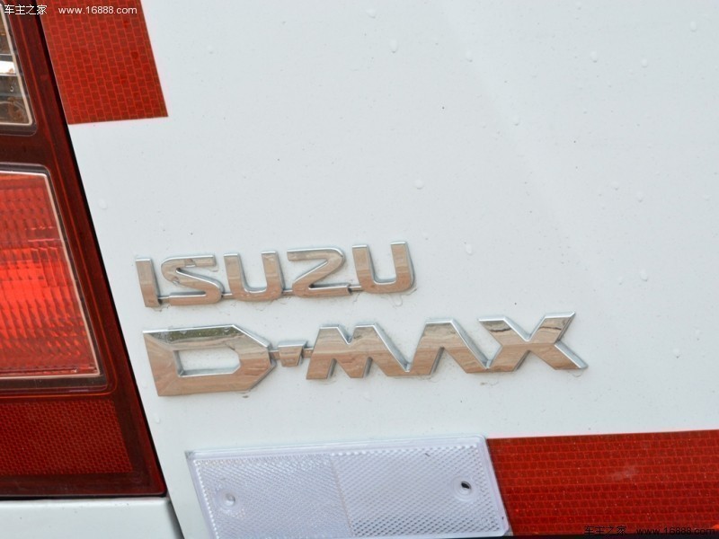 D-MAX15款2.5T四驱自动超豪华型