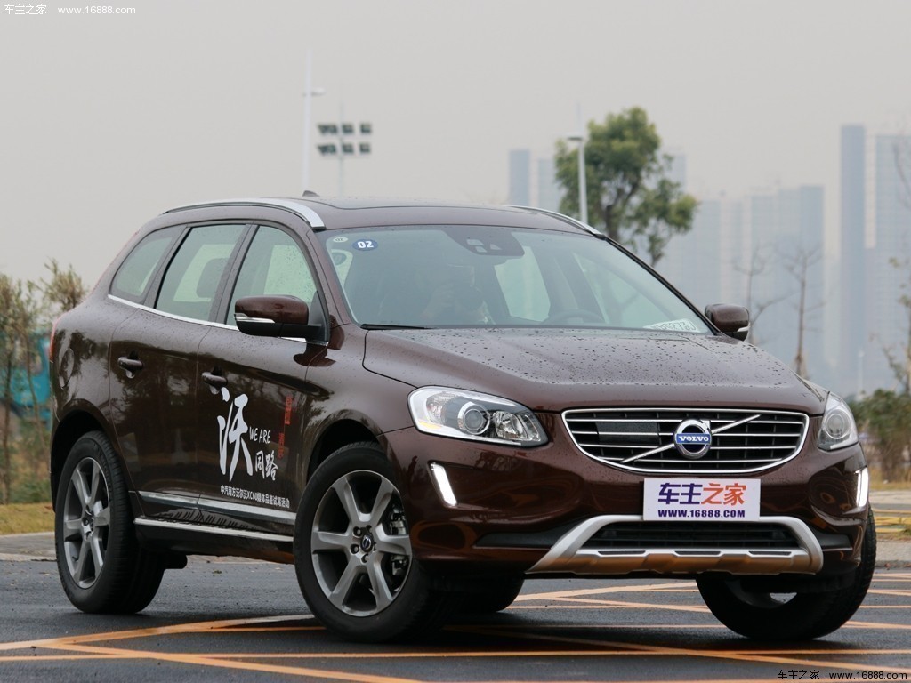 沃尔沃XC6015款 2.0T T5 智驭版