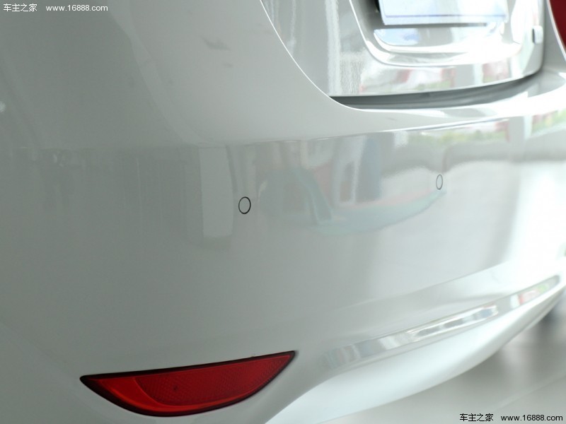 悦动 2011款 1.6L 自动豪华型