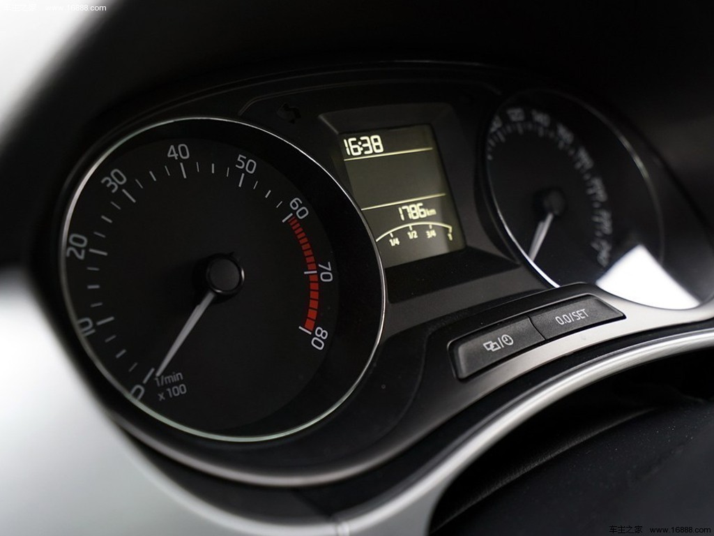 晶锐2015款 1.6L 基本型