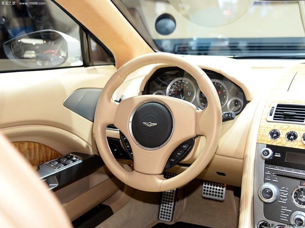 拉共达taraf2015款 基本型