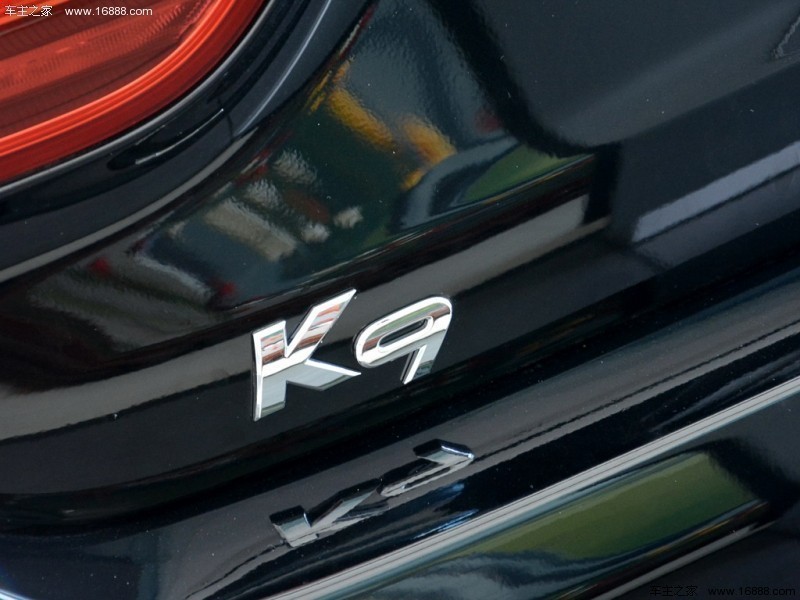 起亚K9 2015款 3.8L 尊贵版