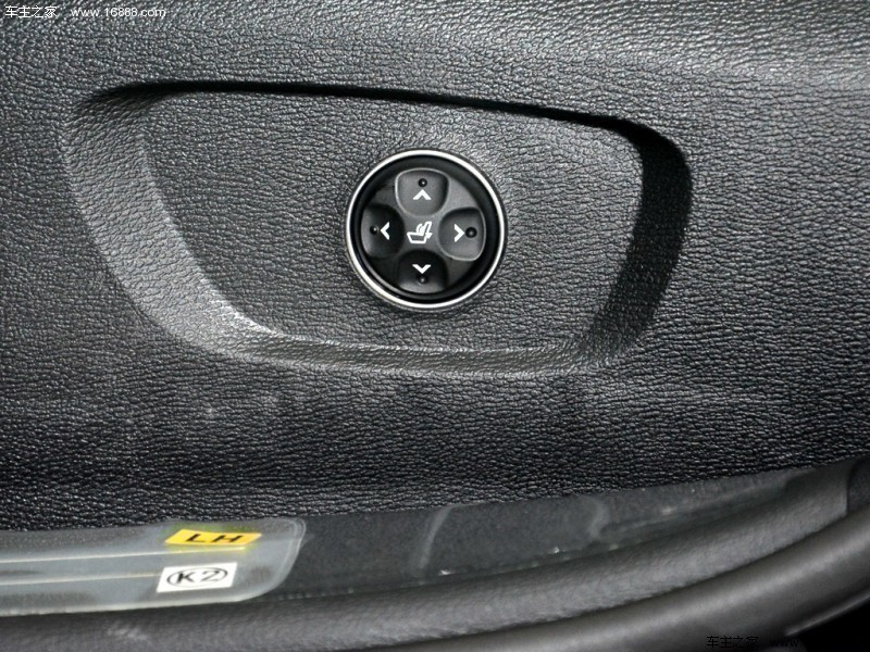 起亚K9 2015款 3.8L 尊贵版