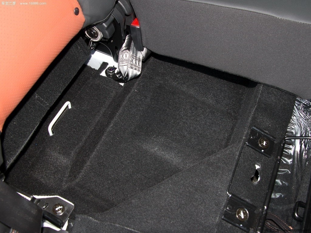 宝骏5602015款 1.8L 手动精英型