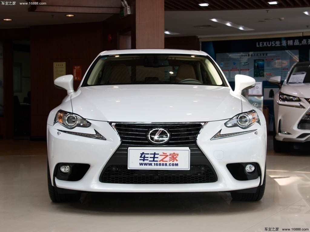 雷克萨斯IS 2015款 200t 豪华版