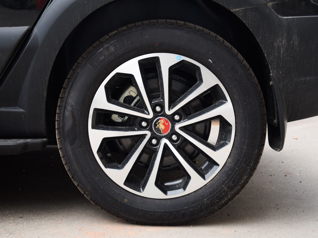 景逸X5 2015款 1.6L 尊享型