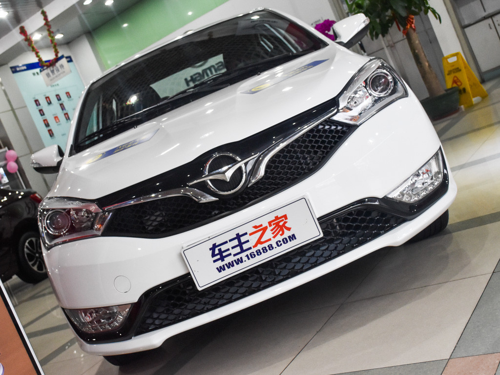 海马M3 2016款 1.5L 手动舒适型天窗版