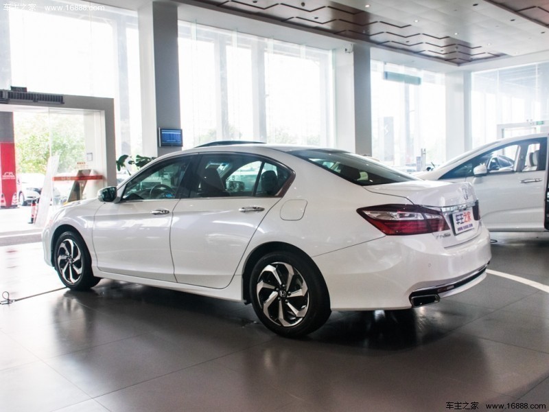 雅阁 2016款 2.4L 智尊版