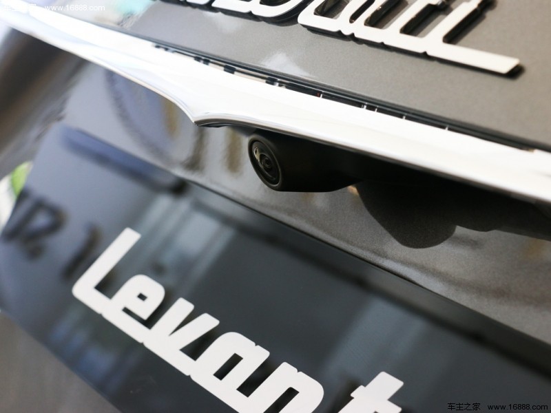 Levante 2016款 3.0T Levante S