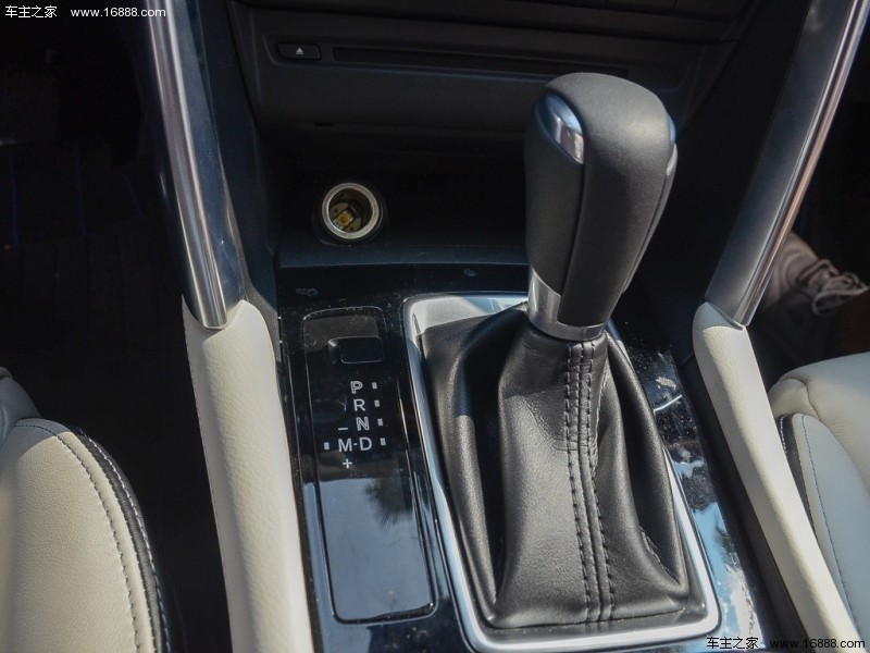马自达CX-4 2016款 2.5L 四驱顶配版
