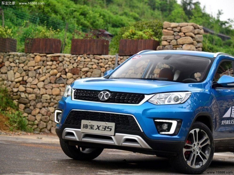 绅宝X35 2016款 1.5L 自动尊贵版