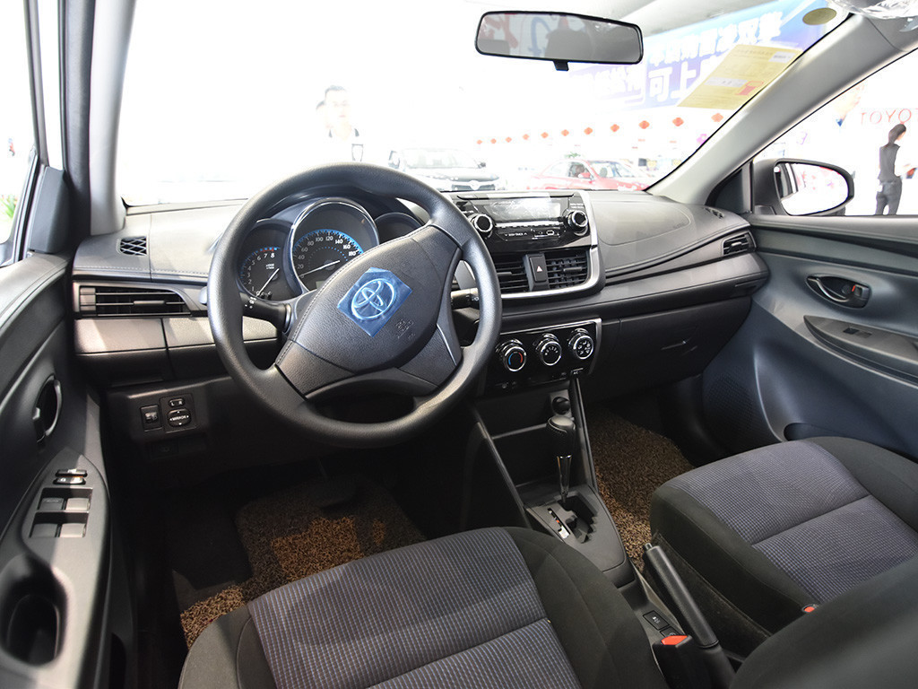 YARiS L 致炫 2016款 改款 1.5E CVT魅动版