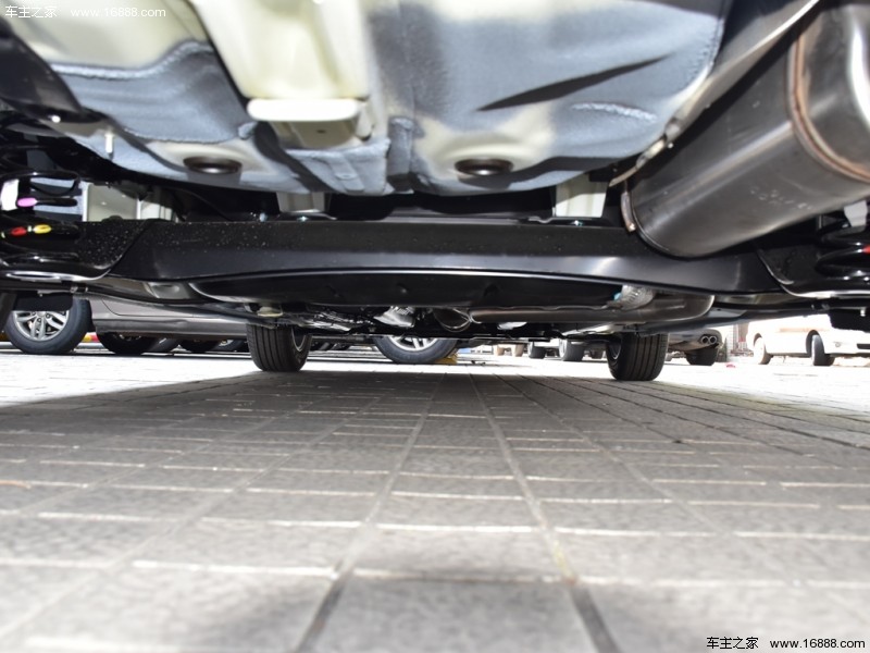 悦纳RV 2017款 1.4L 自动活力版SPORT