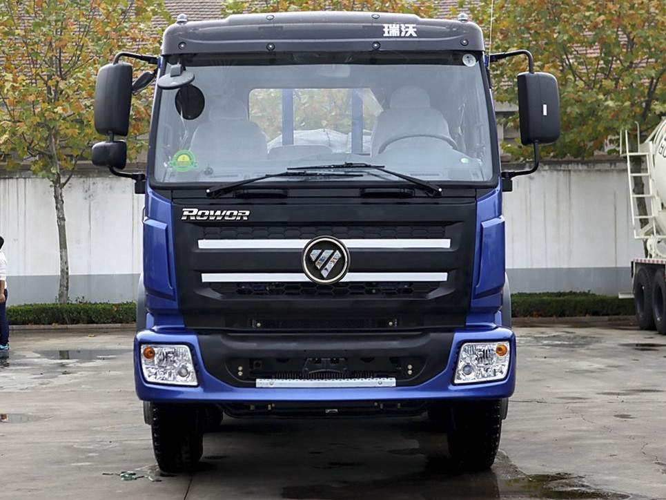 瑞沃工程用车220马力 6X2 7.5米栏板载货车(BJ1255VNPHE-5)（指导价：20.50万）