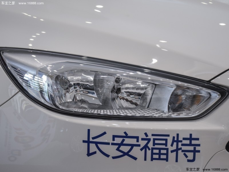 福克斯2017款 1.5T CTCC 限量版（指导价：15.33万）