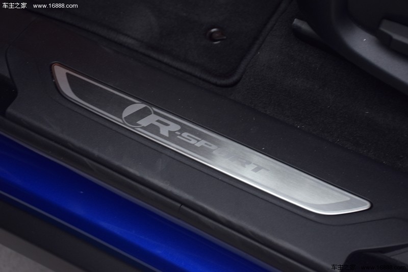 捷豹F-PACE2018款  3.0 SC 四驱R-Sport运动版