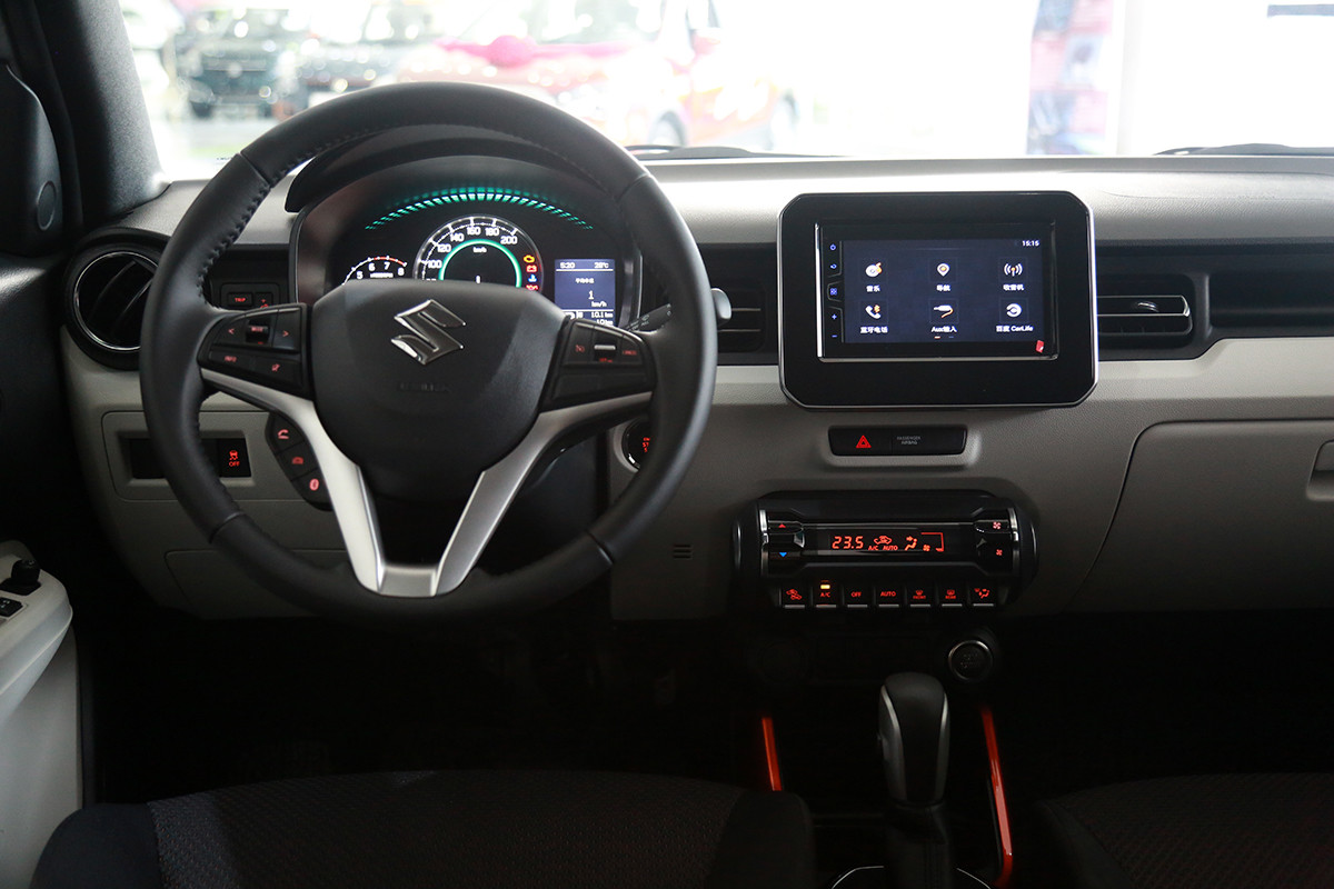 基本款|英格尼斯内饰图片 – 车主之家