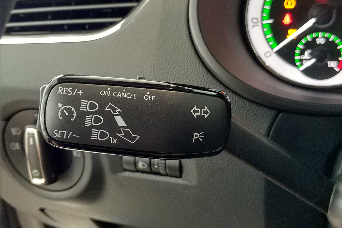 明锐2018款 TSI230 DSG豪华版