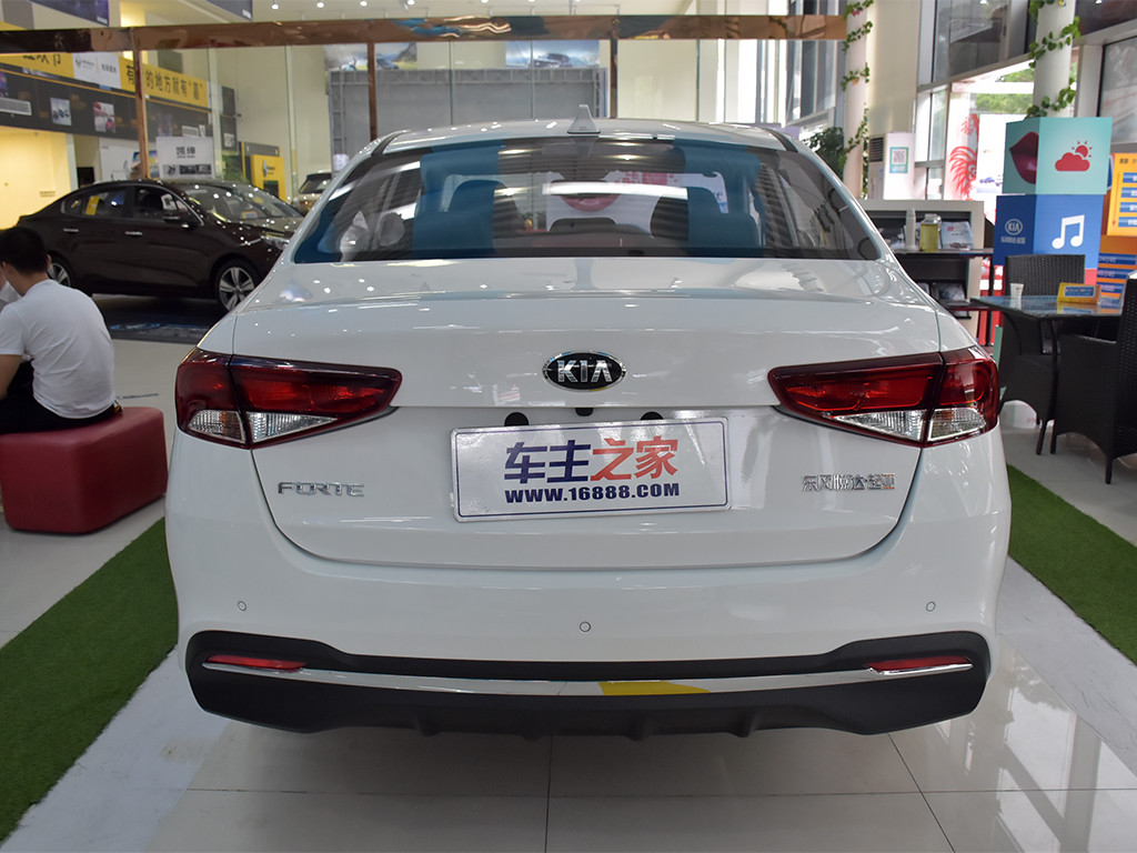 福瑞迪2018款 1.6L 自动智享豪华版Value-Comfort