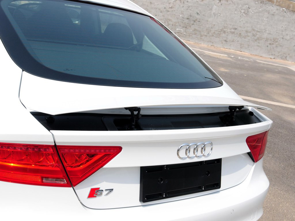 奥迪S72016款 4.0 TFSI quattro