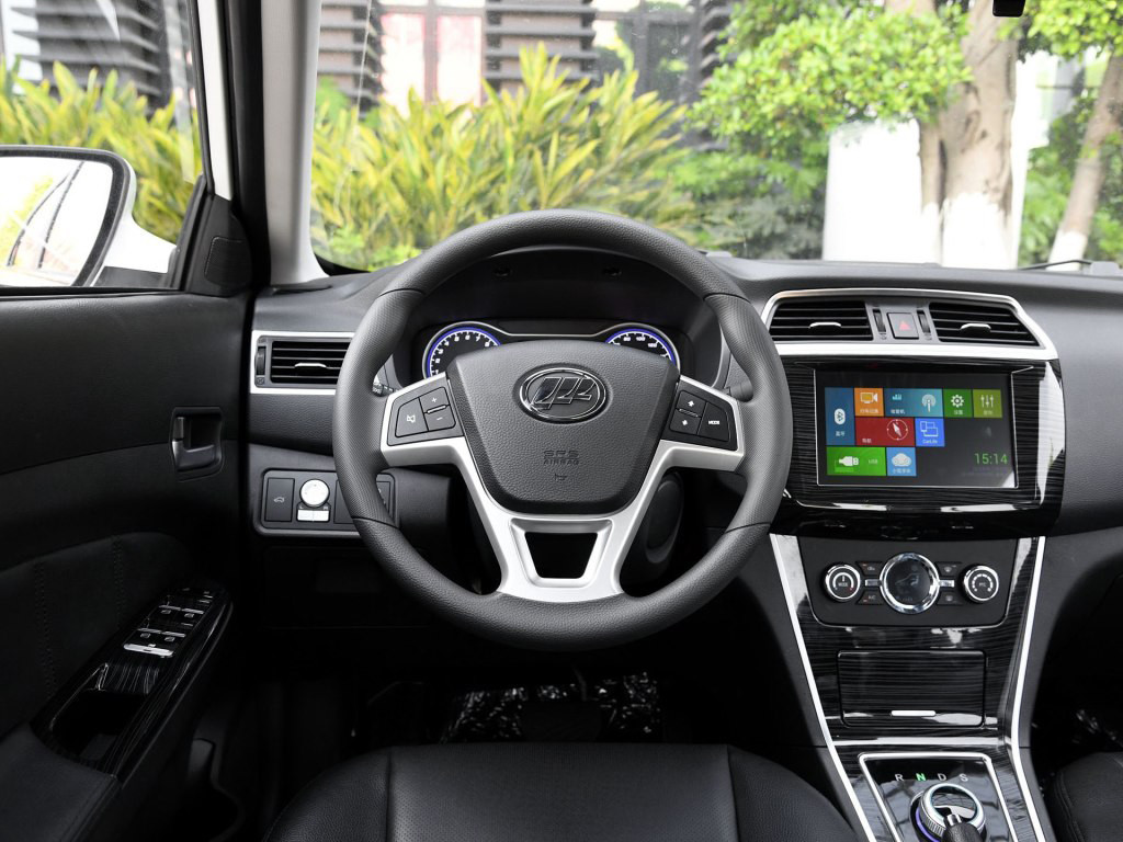 力帆650EV2018款 豪华型