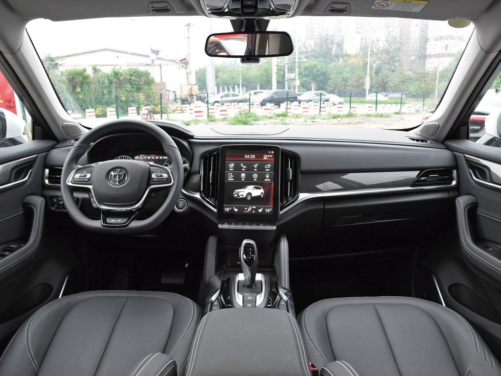 中华V72018款 280T DCT旗舰型 7座
