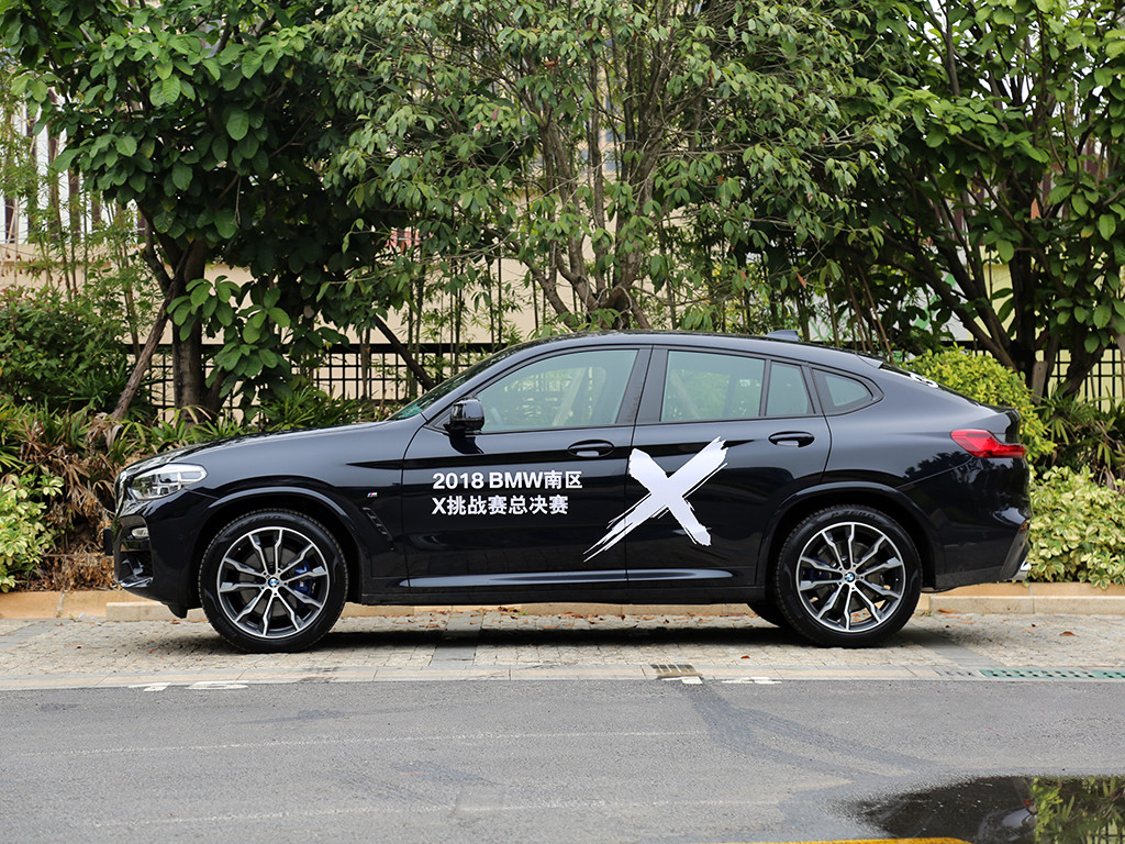宝马X4