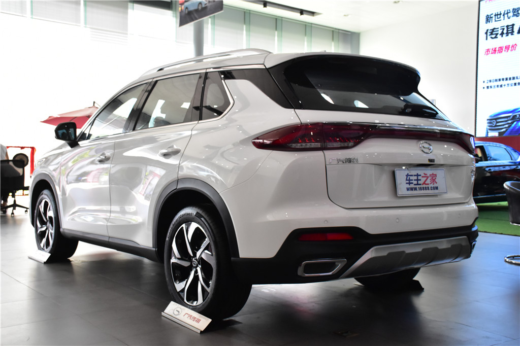 传祺GS52019款 270T 自动尊享版
