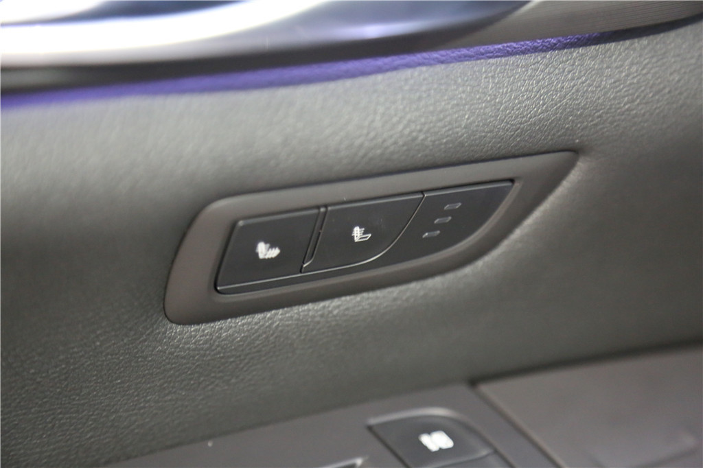 凯迪拉克CT62019款 28T 领先运动型