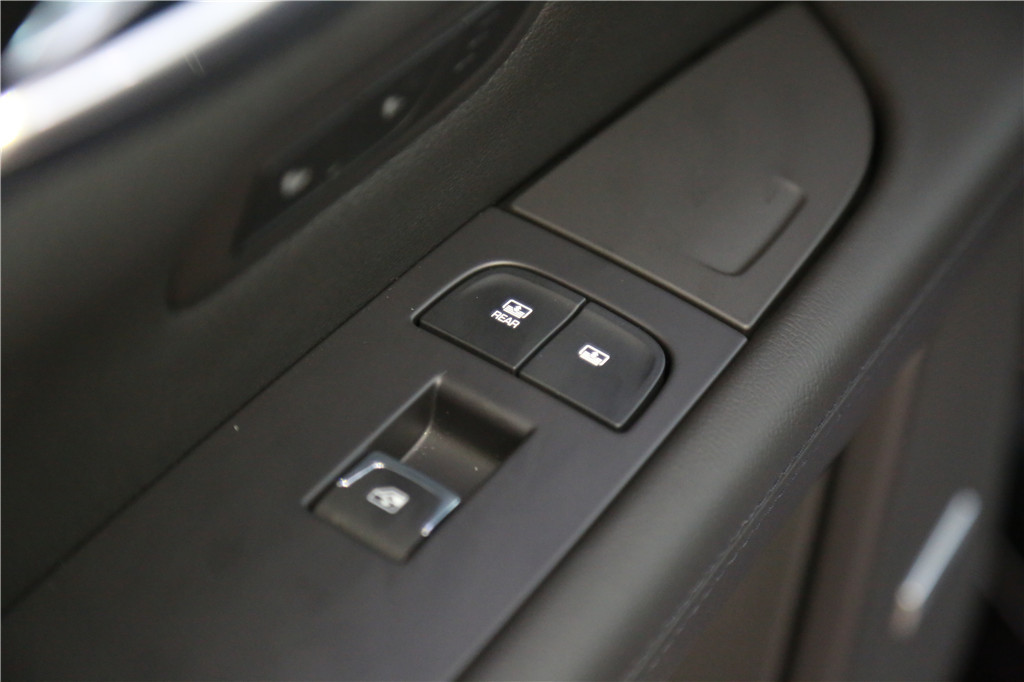 凯迪拉克CT62019款 28T 领先运动型