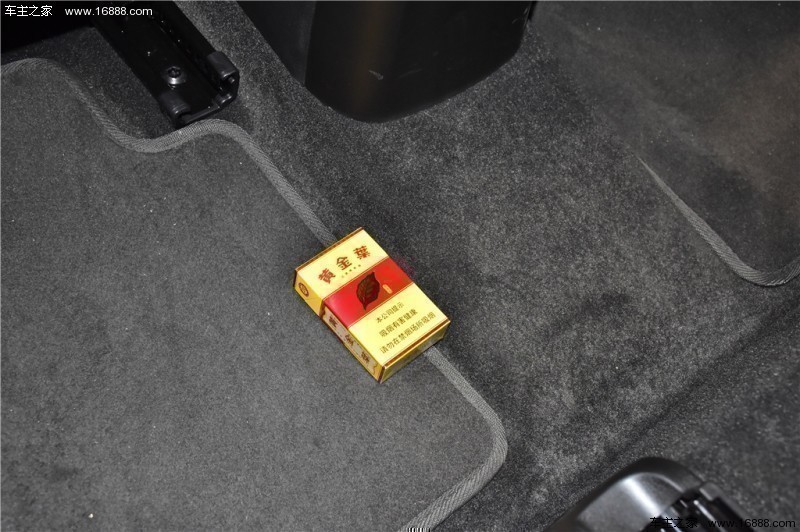 别克GL62019款 18T 6座互联尊贵型 国V