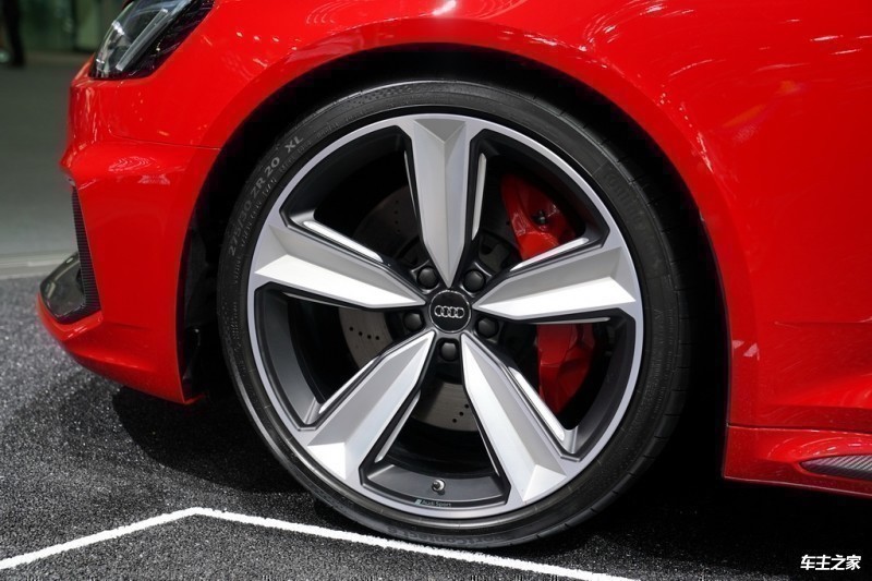 奥迪RS 44 2019款  RS 4 2.9T Avant