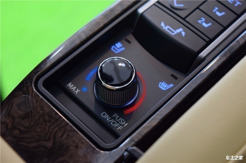 威尔法2019款 2.5L HV豪华版