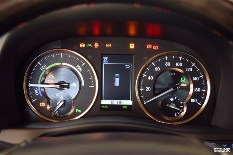 威尔法2019款 2.5L HV豪华版