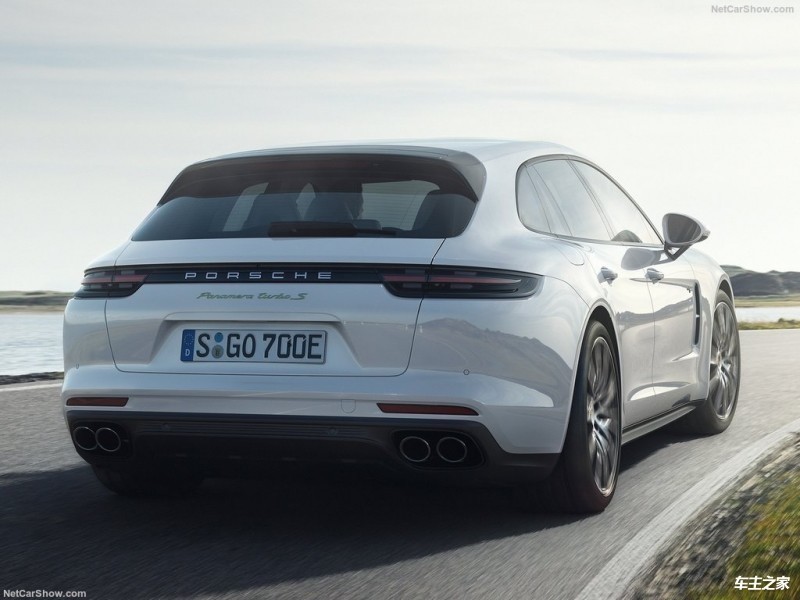 Panamera新能源2018款 Panamera Turbo S E-Hybrid Sport Turismo 4.0T