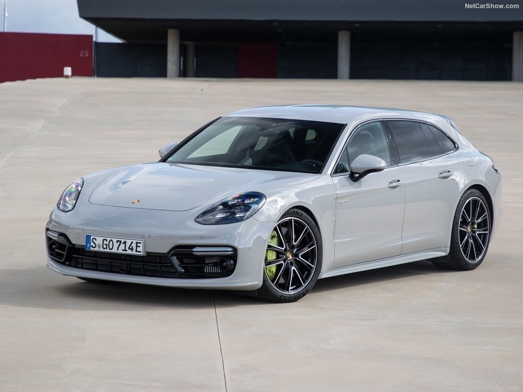 Panamera新能源2018款 Panamera Turbo S E-Hybrid Sport Turismo 4.0T